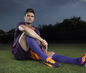 2026世界杯投注官网-英格兰新锐抢班夺权，足坛中场换代热浪升级